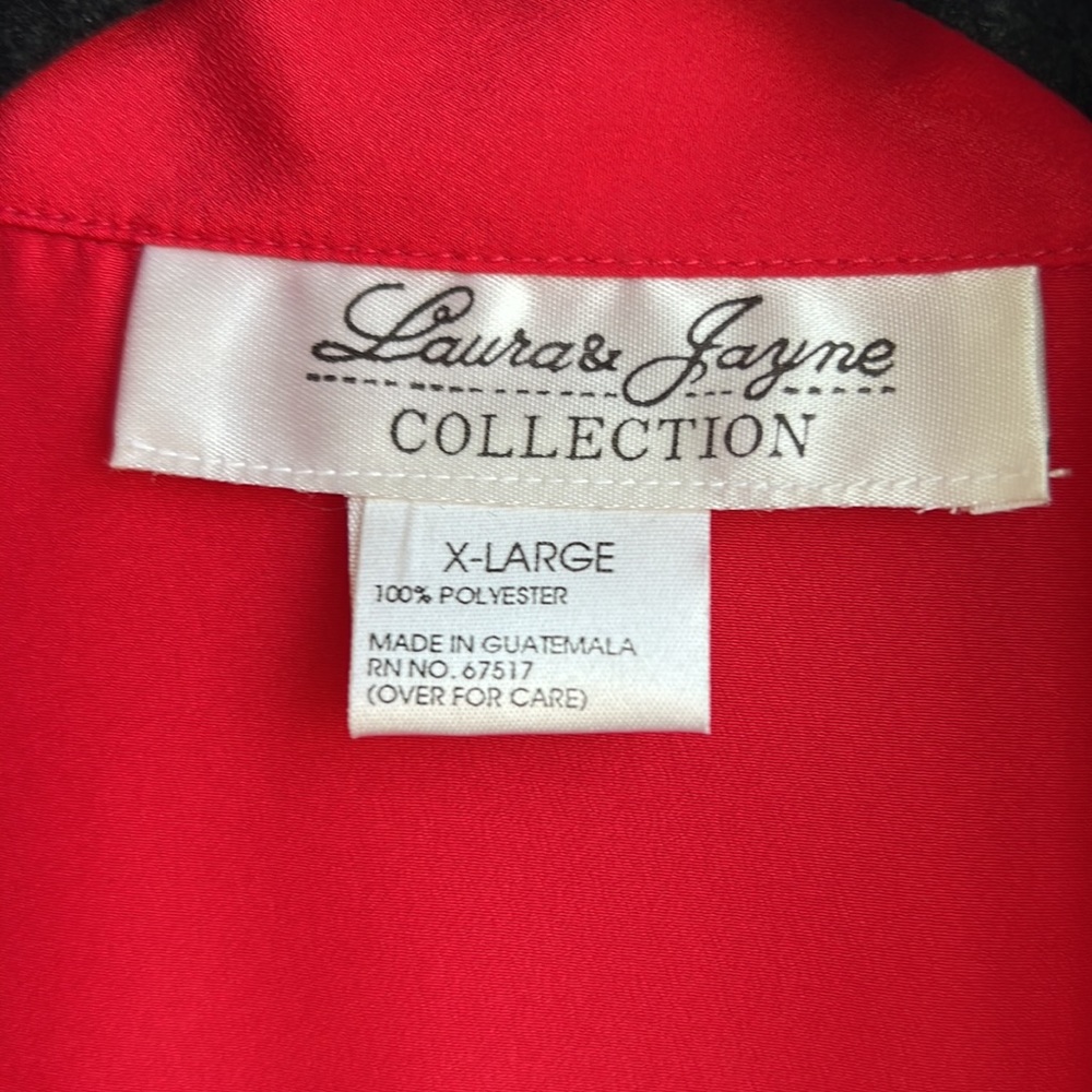 Vintage Laura & Jayne Collection Red Button up Smocked Hem blouse - Picture 3 of 11
